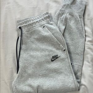 Men’s Nike Tech Sweatpants